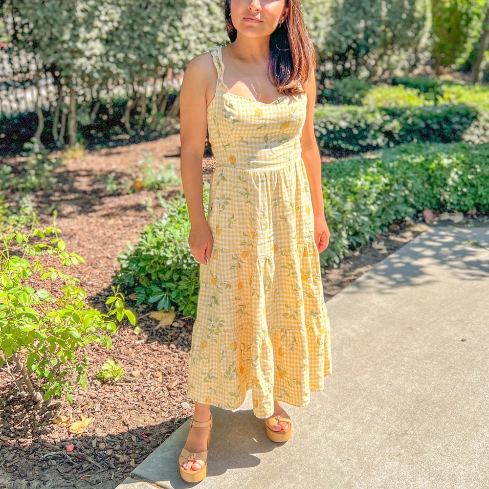 Reformation lemon dress!